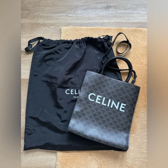 NWOT CÉLINE Black Triomphe Coated Canvas Vertical Cabas Medium - Picture 7 of 16